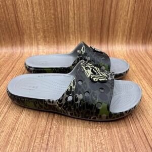 Crocs Disney Mickey Mouse Slide Sandals Womens 6 Mens 4 Green Animal Print Camo